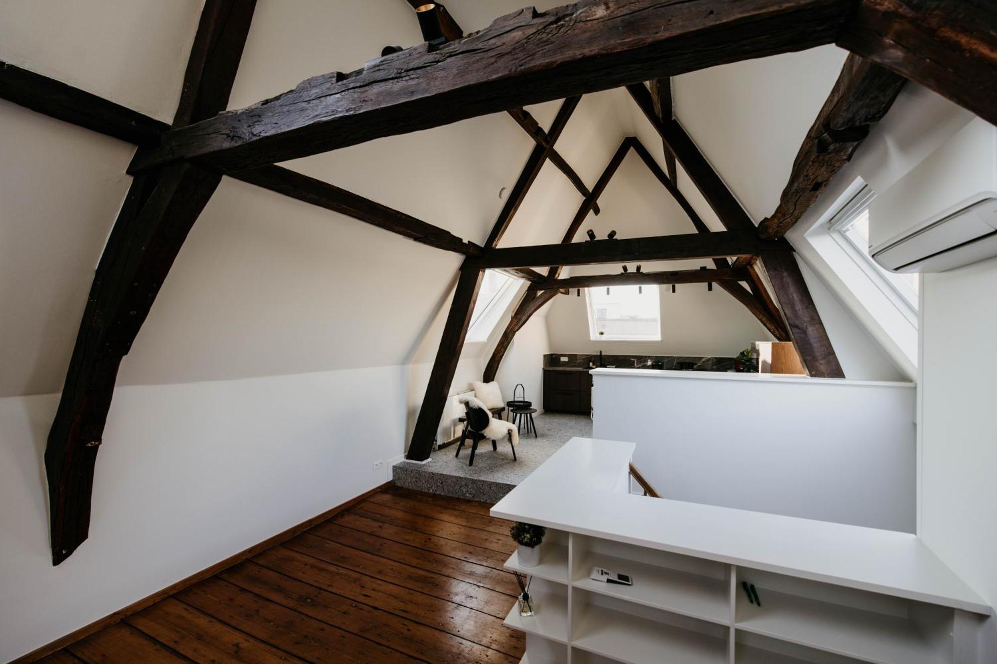 Gorgeous Duplex Apartment In Old City Centre Anversa Esterno foto