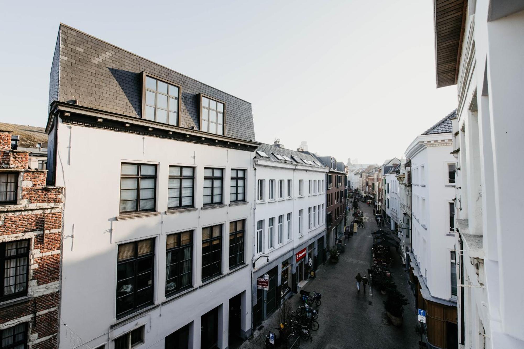 Gorgeous Duplex Apartment In Old City Centre Anversa Esterno foto