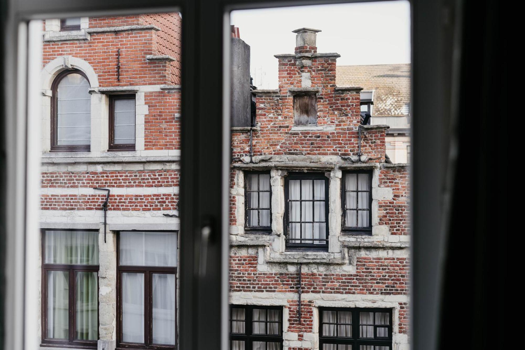 Gorgeous Duplex Apartment In Old City Centre Anversa Esterno foto