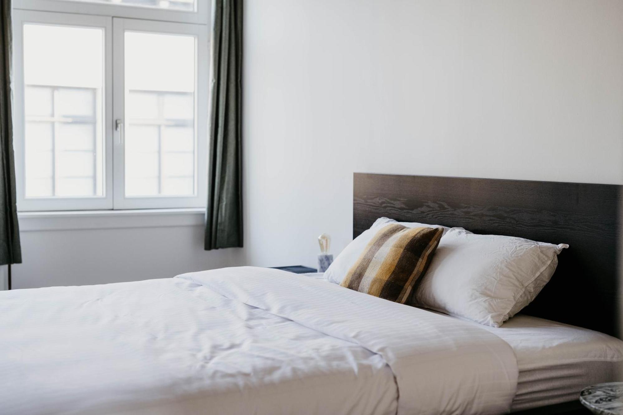 Gorgeous Duplex Apartment In Old City Centre Anversa Esterno foto