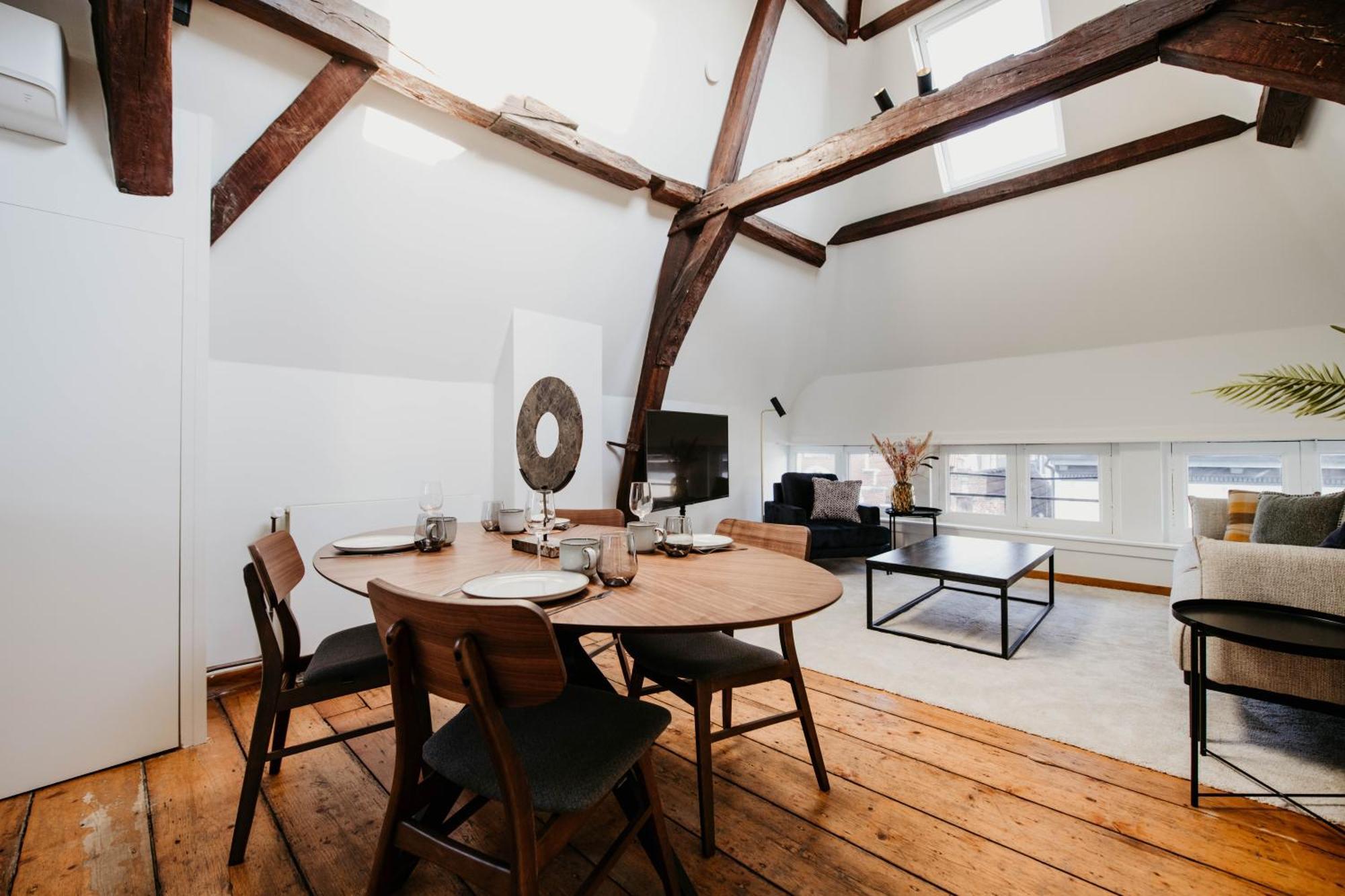 Gorgeous Duplex Apartment In Old City Centre Anversa Esterno foto